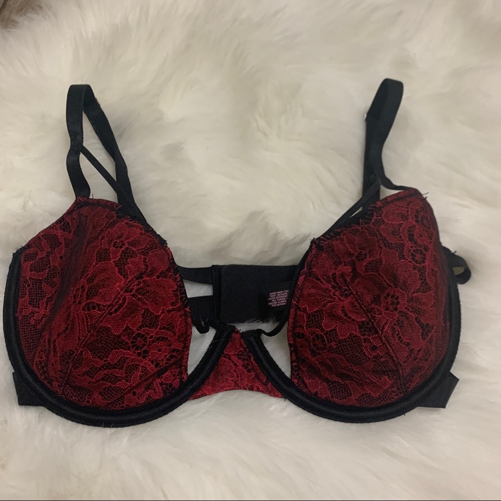 Victoria Secret’s Lined Demi/Demi Buste Double 32DD